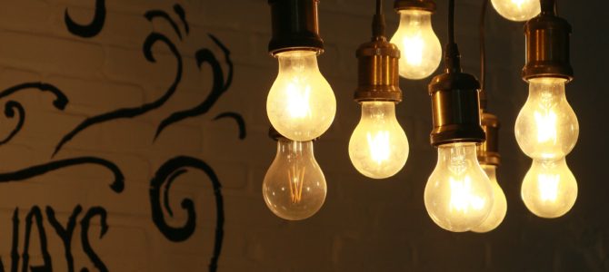 Cómo afecta a los autónomos la subida de la luz y la gasolina Cómo afecta a los autónomos la subida de la luz y la gasolina